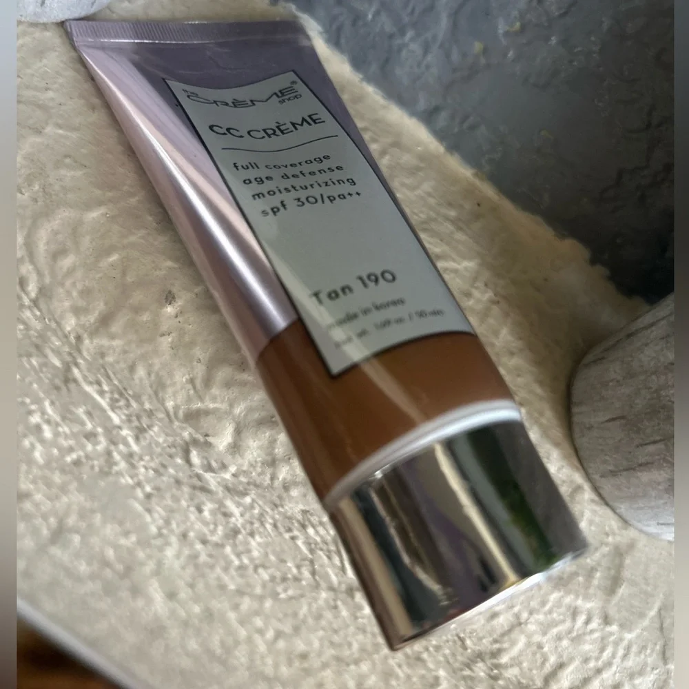 The Crème Shop CC Cream Color Adapting Full Coverage SPF 30 Tan 190 Korean